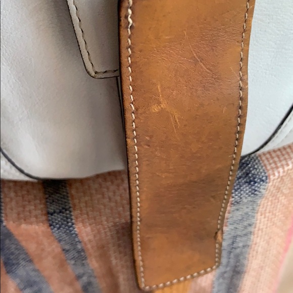 Selling a bag - Picture 8 of 15